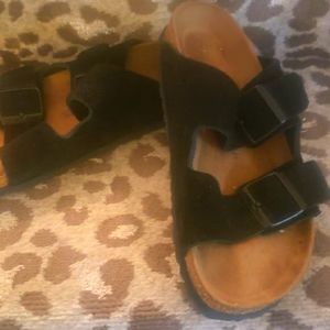 Black suede Arizona Birkenstock 39